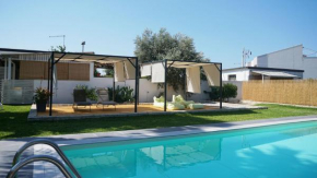Dependance in Villa con piscina